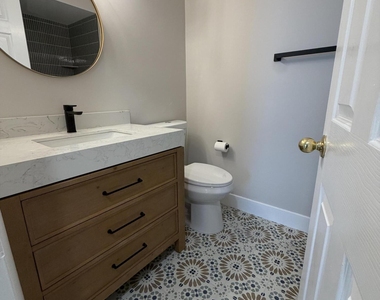 1180 Carlton Court - Photo Thumbnail 13
