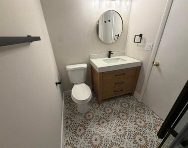1180 Carlton Court - Photo Thumbnail 21