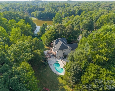 2006 Sandy Pond Lane - Photo Thumbnail 4