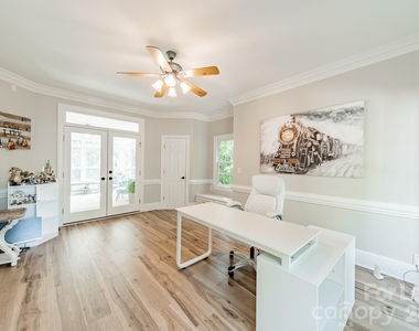 2006 Sandy Pond Lane - Photo Thumbnail 18