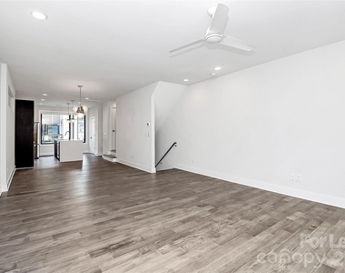 1214 Minter Place - Photo Thumbnail 7