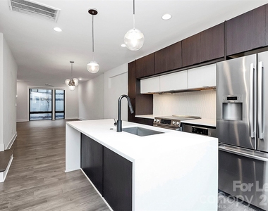 1214 Minter Place - Photo Thumbnail 13