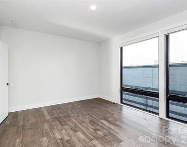 1214 Minter Place - Photo Thumbnail 23