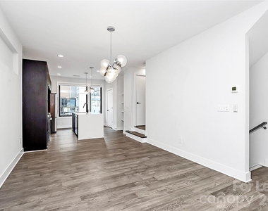 1214 Minter Place - Photo Thumbnail 8