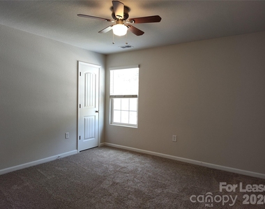 9220 Creedmore Hills Drive - Photo Thumbnail 13