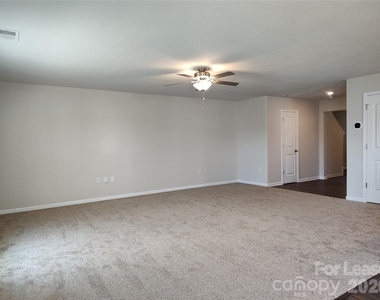 9220 Creedmore Hills Drive - Photo Thumbnail 6