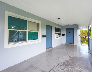 515 N Sapodilla Avenue - Photo Thumbnail 21
