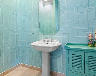 9468 Mcaneeny Court - Photo Thumbnail 5