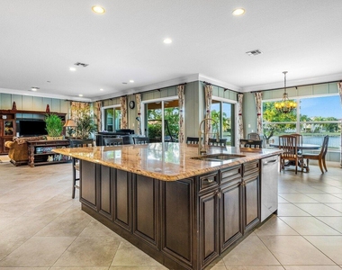 9468 Mcaneeny Court - Photo Thumbnail 8