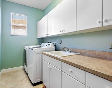 9468 Mcaneeny Court - Photo Thumbnail 21