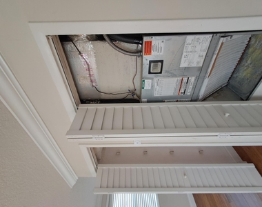 1140 Hernando Street - Photo Thumbnail 36