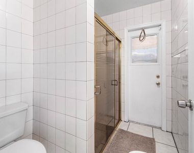 13645 Exotica Lane - Photo Thumbnail 27