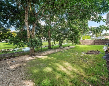 13645 Exotica Lane - Photo Thumbnail 45