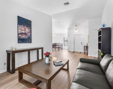 13645 Exotica Lane - Photo Thumbnail 7