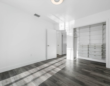 1650 Nw 9th Street - Photo Thumbnail 21