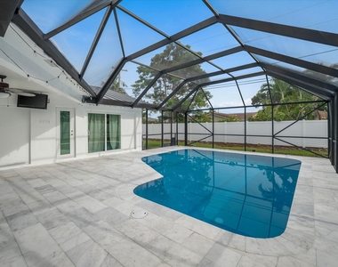 1650 Nw 9th Street - Photo Thumbnail 25