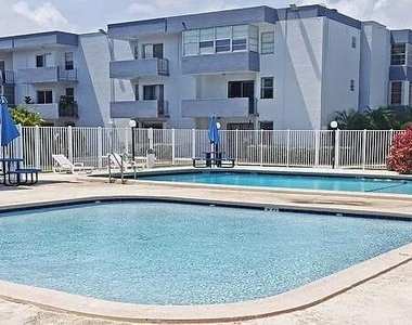2496 Sw 17th Avenue - Photo Thumbnail 1