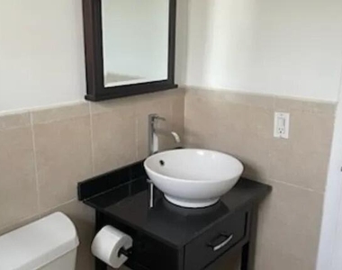 2496 Sw 17th Avenue - Photo Thumbnail 7