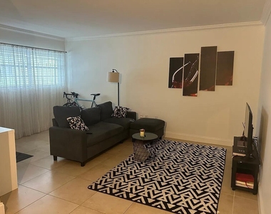 2496 Sw 17th Avenue - Photo Thumbnail 3