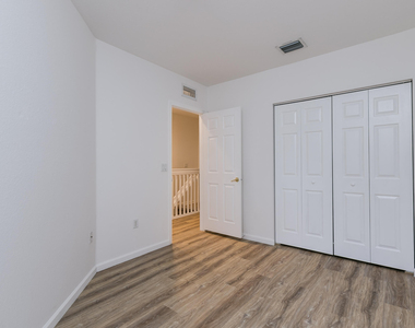 2830 Sw 82nd Avenue - Photo Thumbnail 41