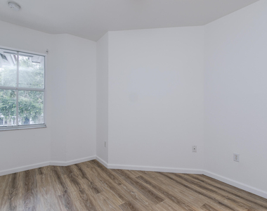 2830 Sw 82nd Avenue - Photo Thumbnail 38