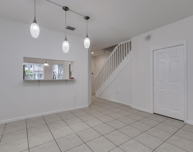 2830 Sw 82nd Avenue - Photo Thumbnail 12