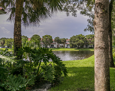 2830 Sw 82nd Avenue - Photo Thumbnail 16