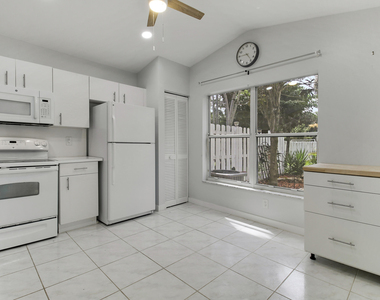 7333 Burgess Drive - Photo Thumbnail 19