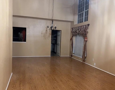 1208 Canoe Lane - Photo Thumbnail 18