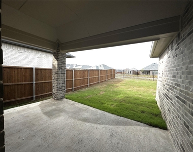 601 Tartane Drive - Photo Thumbnail 21