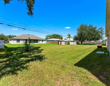 2044 Sw Americana Street - Photo Thumbnail 44