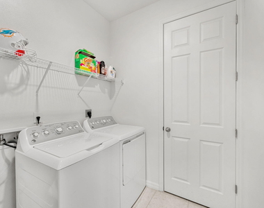 2044 Sw Americana Street - Photo Thumbnail 42