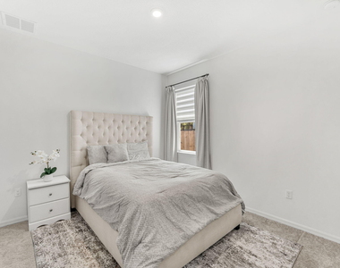 2044 Sw Americana Street - Photo Thumbnail 33