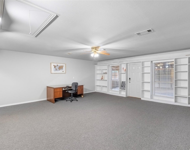 3024 Encino Drive - Photo Thumbnail 21