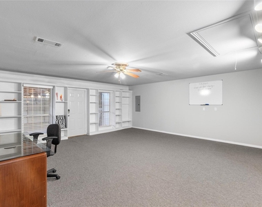 3024 Encino Drive - Photo Thumbnail 20