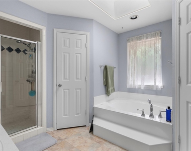3024 Encino Drive - Photo Thumbnail 29