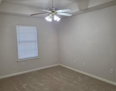 1670 Oak Ridge Drive - Photo Thumbnail 24
