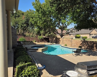 1670 Oak Ridge Drive - Photo Thumbnail 29