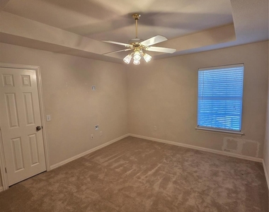 1670 Oak Ridge Drive - Photo Thumbnail 26