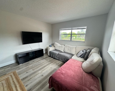 500 Sw 2nd Avenue - Photo Thumbnail 5
