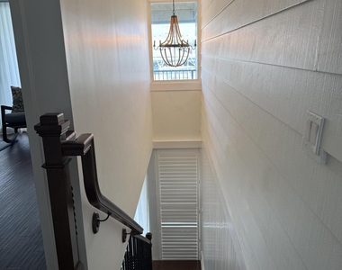 426 Se 17th Terrace - Photo Thumbnail 23