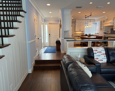 426 Se 17th Terrace - Photo Thumbnail 30