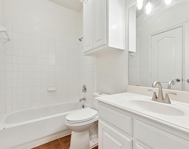 2509 Woodstone Court - Photo Thumbnail 30