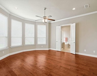 4332 Old Grove Way - Photo Thumbnail 10