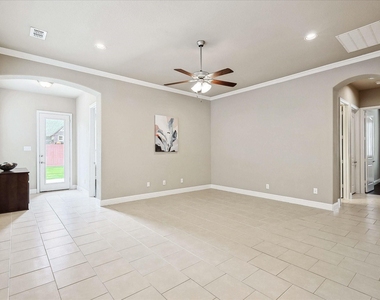 4332 Old Grove Way - Photo Thumbnail 4