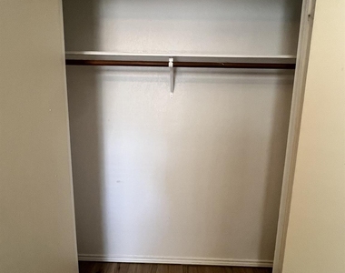 2513 Poppy Lane - Photo Thumbnail 11