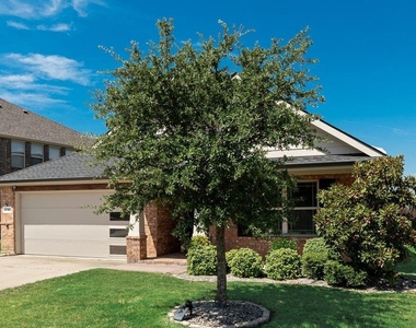 12009 Fairbanks Court - Photo Thumbnail 5