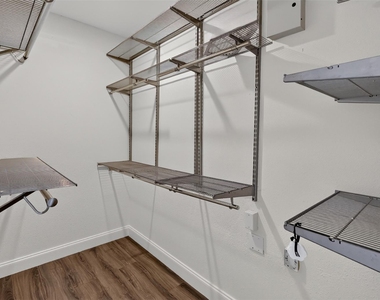 330 Las Colinas Boulevard E - Photo Thumbnail 16