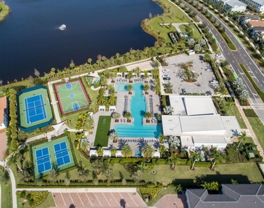 8125 Hobbes Way - Photo Thumbnail 17