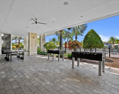 8125 Hobbes Way - Photo Thumbnail 18